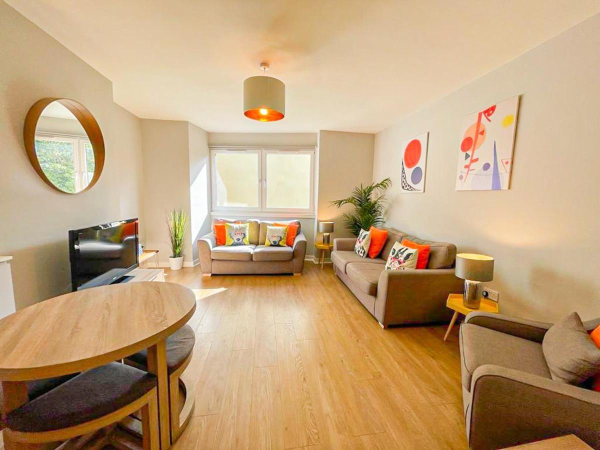 Charming Old Town 2 Bed Apt, 2Mins From Royal Mile Edinburgh Bagian luar foto