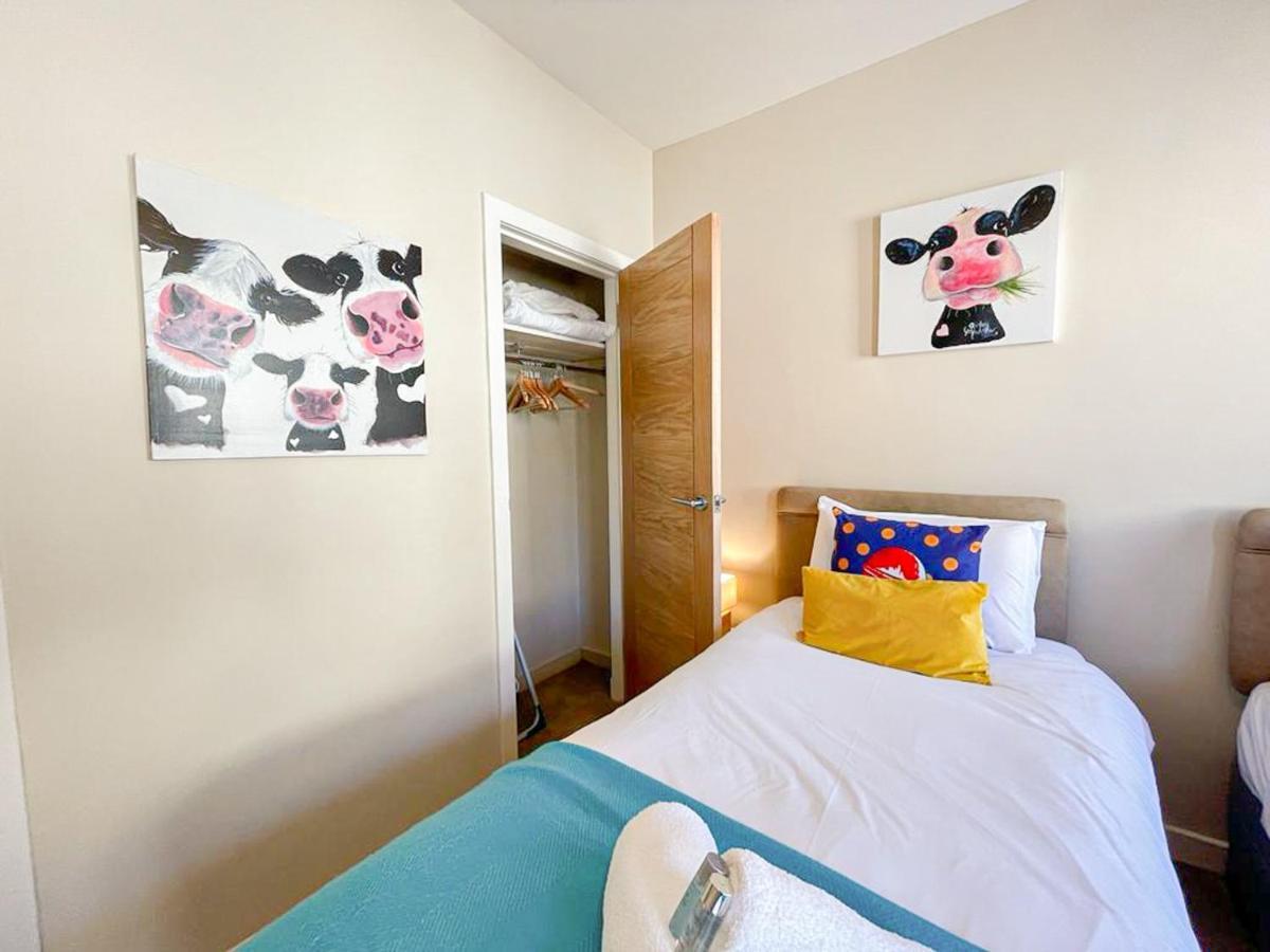 Charming Old Town 2 Bed Apt, 2Mins From Royal Mile Edinburgh Bagian luar foto